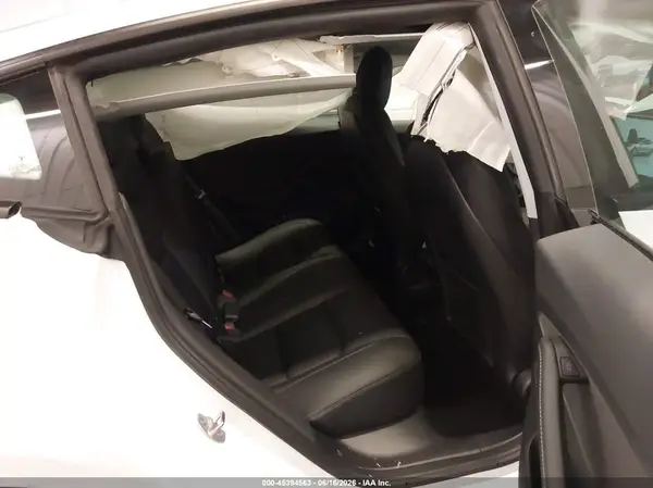 5YJ3E1EB6NF365600 2022 TESLA MODEL 3 - Image 8