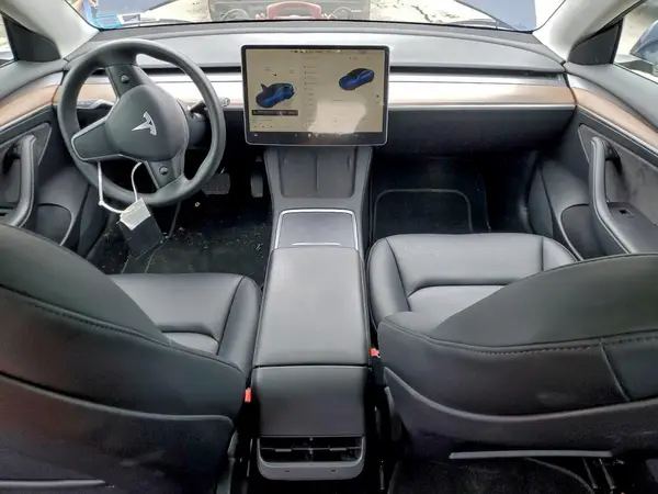 5YJ3E1EB6PF390144 2023 TESLA MODEL 3 - Image 8