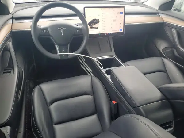 5YJ3E1EB6PF391990 2023 TESLA MODEL 3 - Image 8