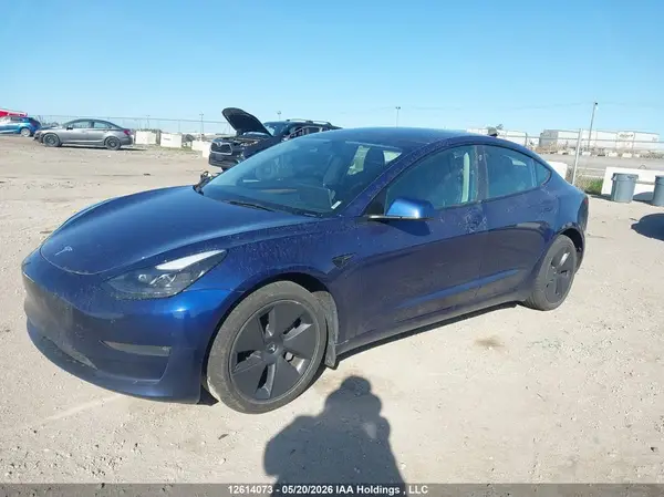 5YJ3E1EB6PF416628 2023 TESLA MODEL 3 - Image 2