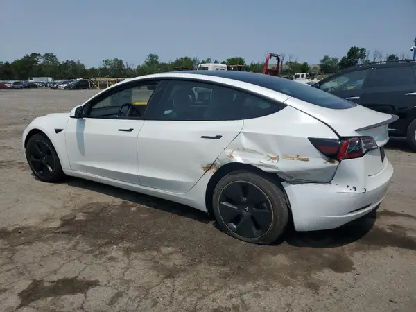 5YJ3E1EB6PF472343 2023 TESLA MODEL 3 - Image 2
