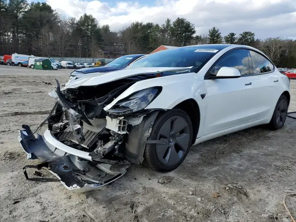 5YJ3E1EB6PF610494 2023 TESLA MODEL 3 - Image 1