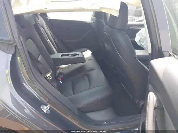 5YJ3E1EB6PF617588 2023 TESLA MODEL 3 - Image 8
