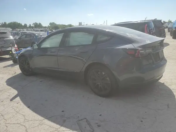 5YJ3E1EB6PF631653 2023 TESLA MODEL 3 - Image 2