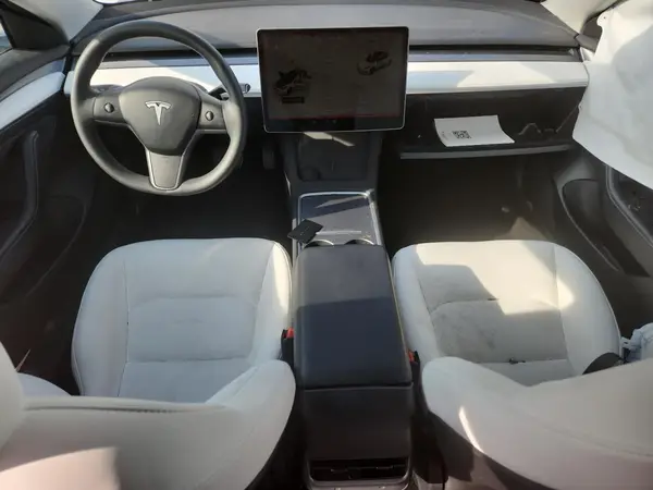 5YJ3E1EB6PF632320 2023 TESLA MODEL 3 - Image 8