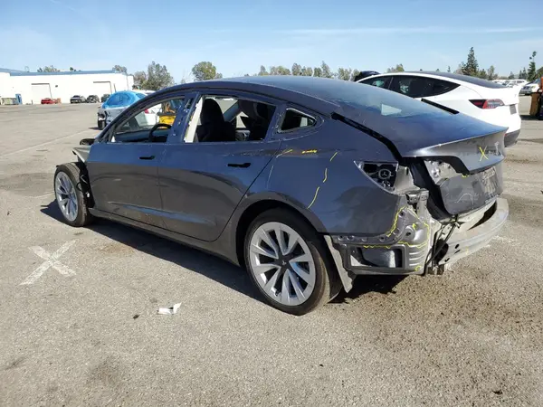 5YJ3E1EB6PF633113 2023 TESLA MODEL 3 - Image 2