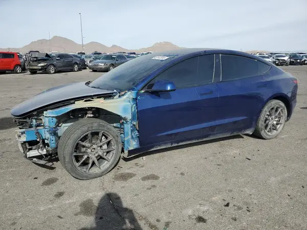 5YJ3E1EB6PF637016 2023 TESLA MODEL 3 - Image 1
