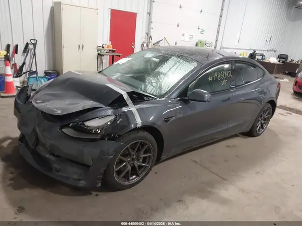 5YJ3E1EB6PF637162 2023 TESLA MODEL 3 - Image 2