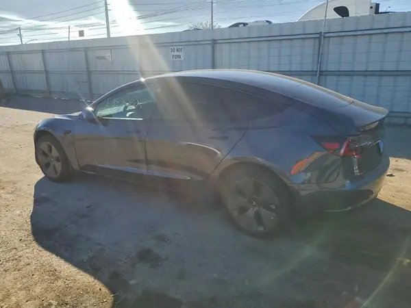 5YJ3E1EB6PF655905 2023 TESLA MODEL 3 - Image 2