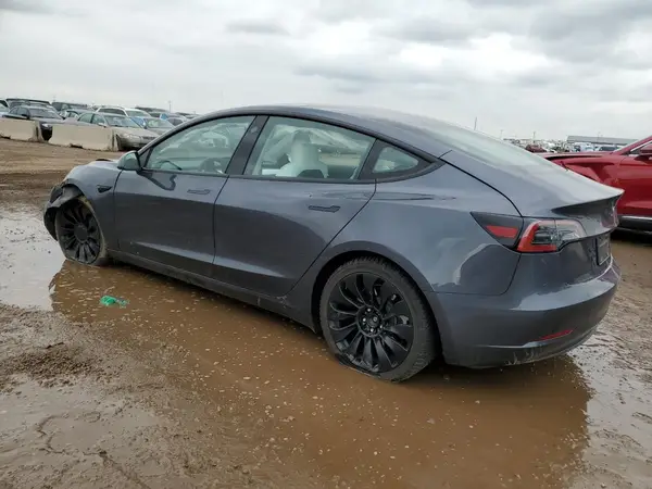 5YJ3E1EB6PF678567 2023 TESLA MODEL 3 - Image 2