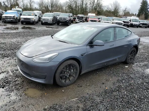 5YJ3E1EB6PF686927 2023 TESLA MODEL 3 - Image 1