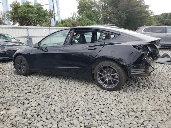 5YJ3E1EB6PF687527 2023 TESLA MODEL 3 - Image 2