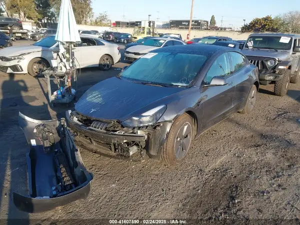 5YJ3E1EB6PF710160 2023 TESLA MODEL 3 - Image 2