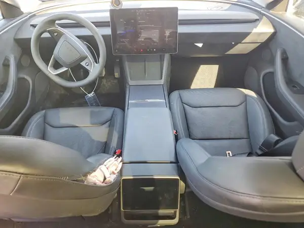 5YJ3E1EB6RF718522 2024 TESLA MODEL 3 - Image 8