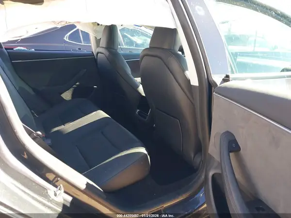 5YJ3E1EB6RF721226 2024 TESLA MODEL 3 - Image 8