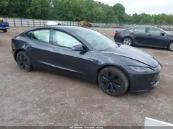 5YJ3E1EB6RF722182 2024 TESLA MODEL 3