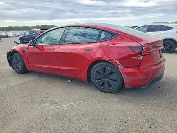 5YJ3E1EB6RF724739 2024 TESLA MODEL 3 - Image 2