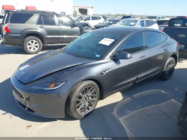 5YJ3E1EB6RF728869 2024 TESLA MODEL 3 - Image 2