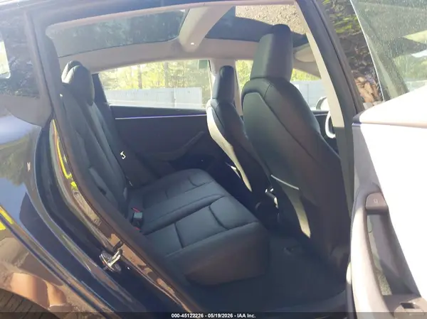 5YJ3E1EB6RF729293 2024 TESLA MODEL 3 - Image 8
