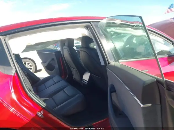 5YJ3E1EB6RF737085 2024 TESLA MODEL 3 - Image 8