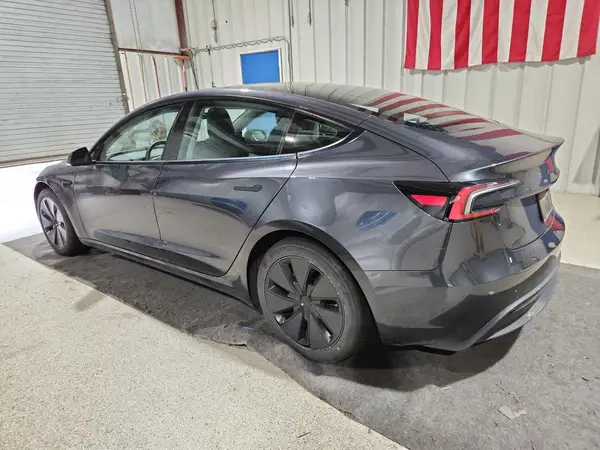 5YJ3E1EB6RF745705 2024 TESLA MODEL 3 - Image 2