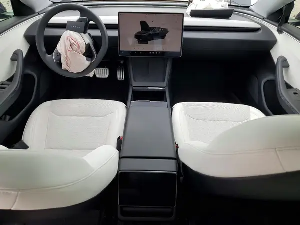 5YJ3E1EB6RF802162 2024 TESLA MODEL 3 - Image 8