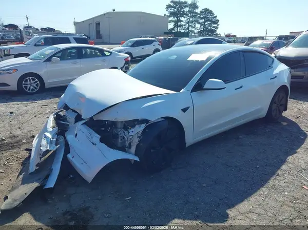 5YJ3E1EB6RF807183 2024 TESLA MODEL 3 - Image 2