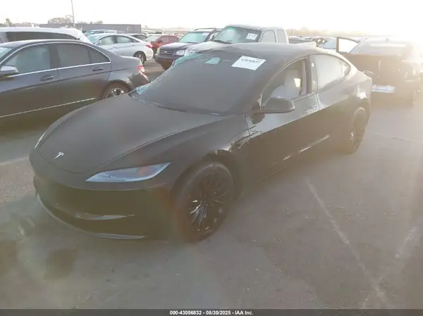 5YJ3E1EB6RF811993 2024 TESLA MODEL 3 - Image 2