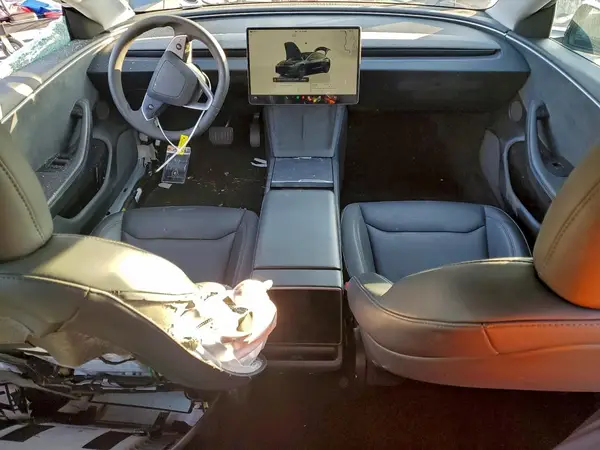 5YJ3E1EB6RF812691 2024 TESLA MODEL 3 - Image 8