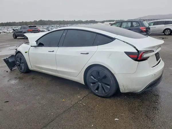 5YJ3E1EB6RF820337 2024 TESLA MODEL 3 - Image 2