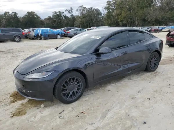 5YJ3E1EB6RF824100 2024 TESLA MODEL 3 - Image 1