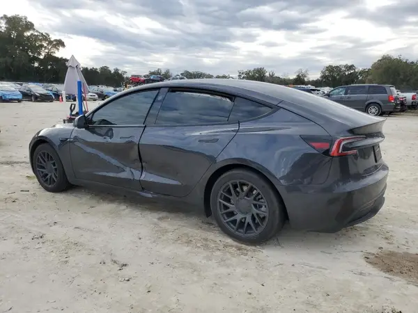5YJ3E1EB6RF824100 2024 TESLA MODEL 3 - Image 2