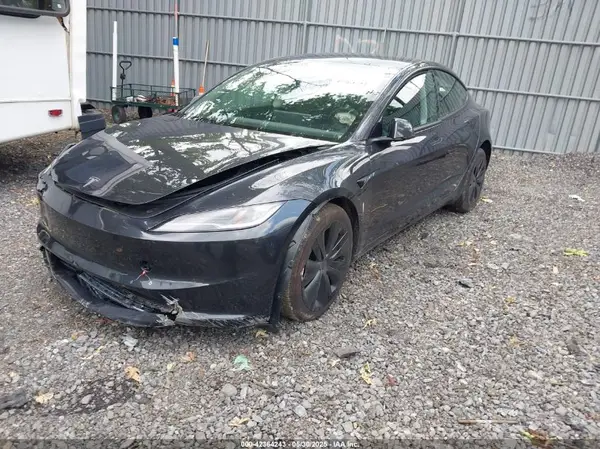 5YJ3E1EB6RF830852 2024 TESLA MODEL 3 - Image 2