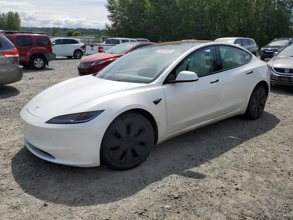 5YJ3E1EB6RF832679 2024 TESLA MODEL 3 - Image 1