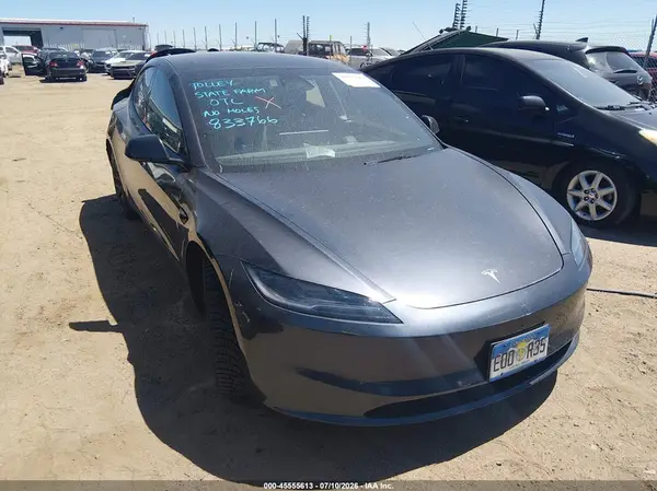 5YJ3E1EB6RF833766 2024 TESLA MODEL 3 - Image 1