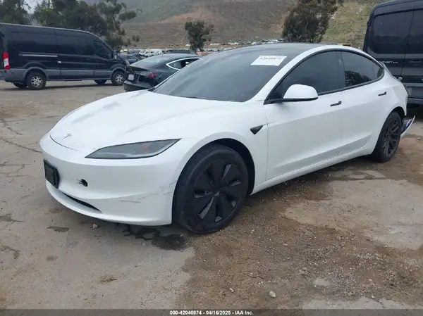 5YJ3E1EB6RF842807 2024 TESLA MODEL 3 - Image 2