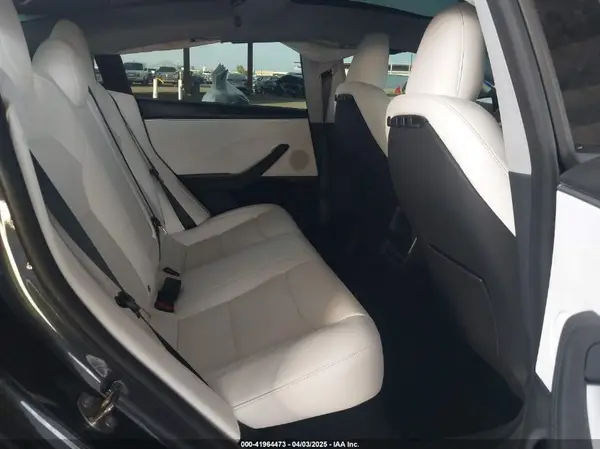 5YJ3E1EB6RF853970 2024 TESLA MODEL 3 - Image 8