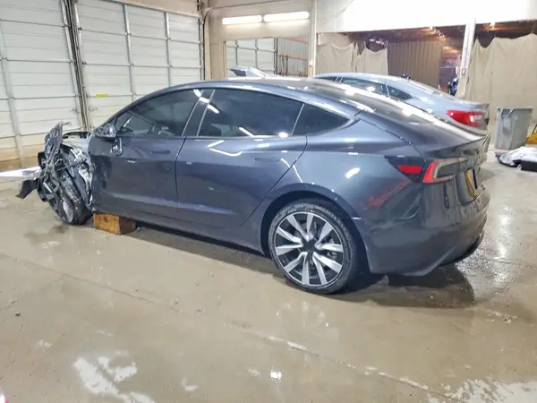 5YJ3E1EB6SF053420 2025 TESLA MODEL 3 - Image 2