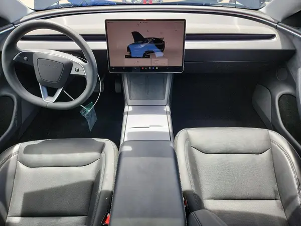 5YJ3E1EB6SF054356 2025 TESLA MODEL 3 - Image 8