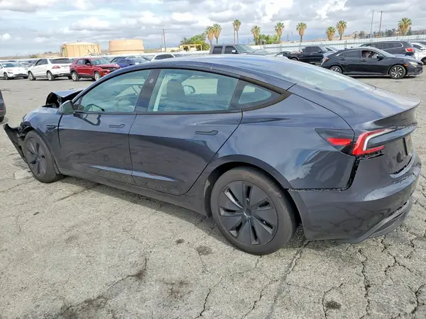 5YJ3E1EB6SF083887 2025 TESLA MODEL 3 - Image 2