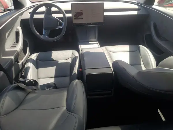 5YJ3E1EB6SF874520 2025 TESLA MODEL 3 - Image 8