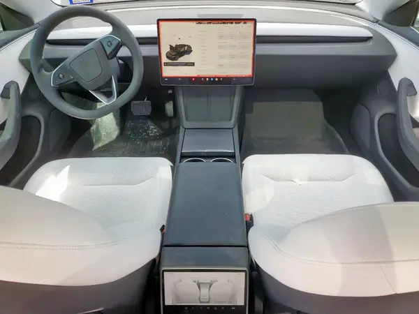5YJ3E1EB6SF875764 2025 TESLA MODEL 3 - Image 8