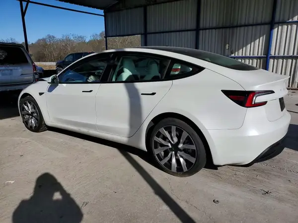5YJ3E1EB6SF875991 2025 TESLA MODEL 3 - Image 2