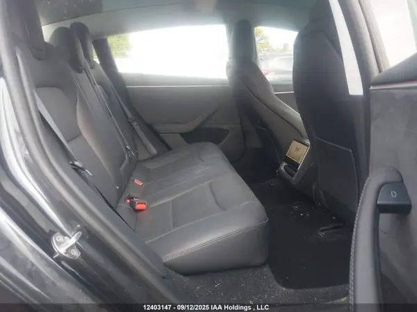 5YJ3E1EB6SF877529 2025 TESLA MODEL 3 - Image 8