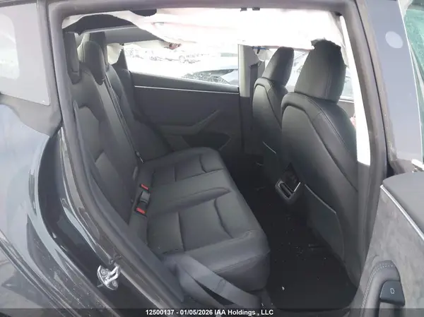 5YJ3E1EB6SF894394 2025 TESLA MODEL 3 - Image 8