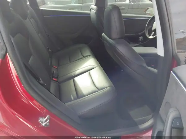 5YJ3E1EB6SF897442 2025 TESLA MODEL 3 - Image 8