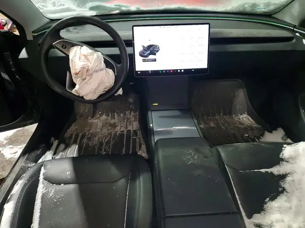 5YJ3E1EB6SF902168 2025 TESLA MODEL 3 - Image 8