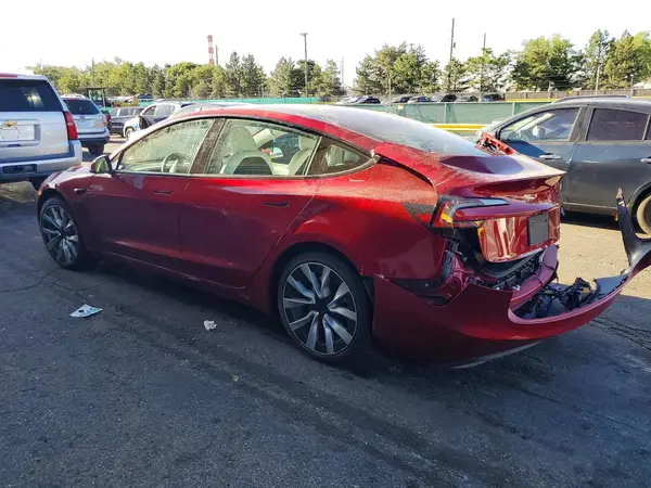 5YJ3E1EB6SF921528 2025 TESLA MODEL 3 - Image 2
