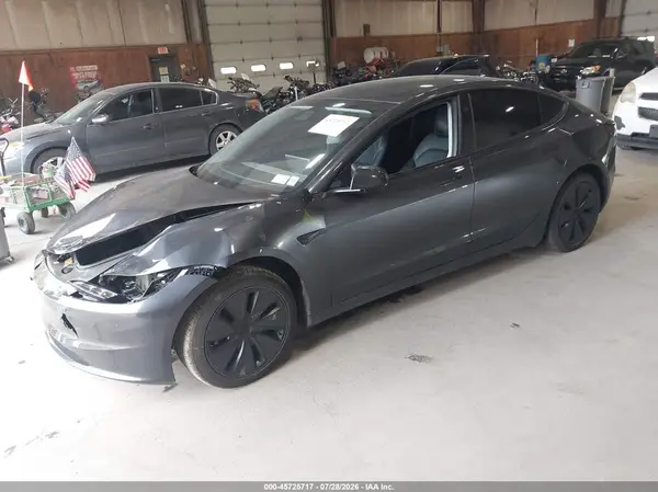 5YJ3E1EB6SF929466 2025 TESLA MODEL 3 - Image 2