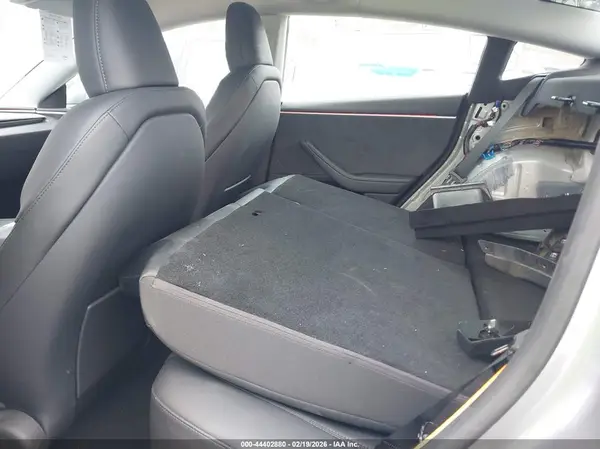 5YJ3E1EB6SF995712 2025 TESLA MODEL 3 - Image 8